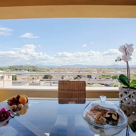 Attico Belvedere Apartamento *